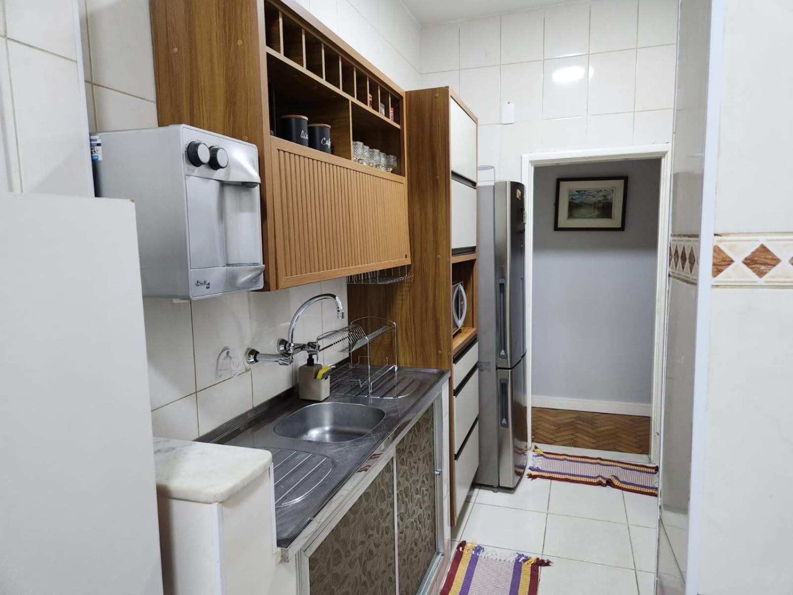 Apartamento Amplo Em Copacabana - 4 Quartos Com Ar-condicionado E Vaga *